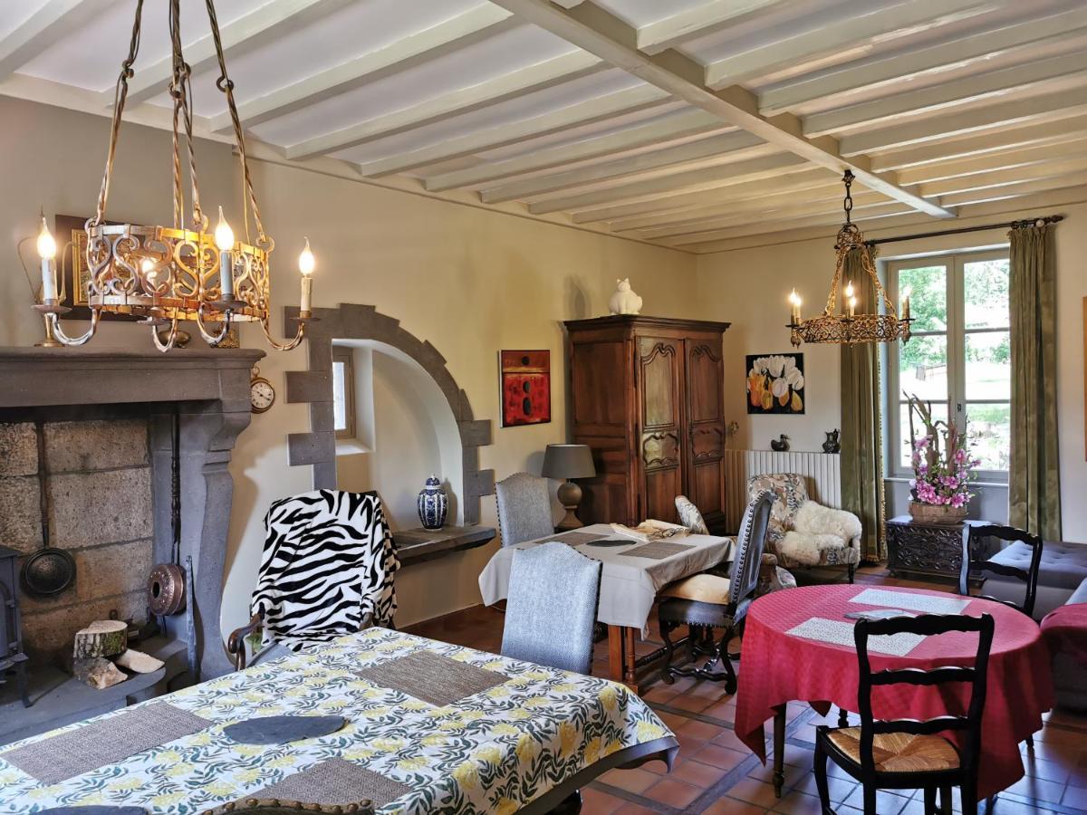 Domaine Les Pradets Bed & Breakfast Ла Бурбул Екстериор снимка